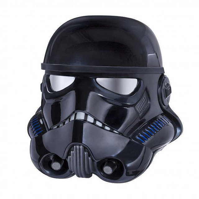 201609_hasbro-the-shadow-stormtrooper-black-series-helmet-1